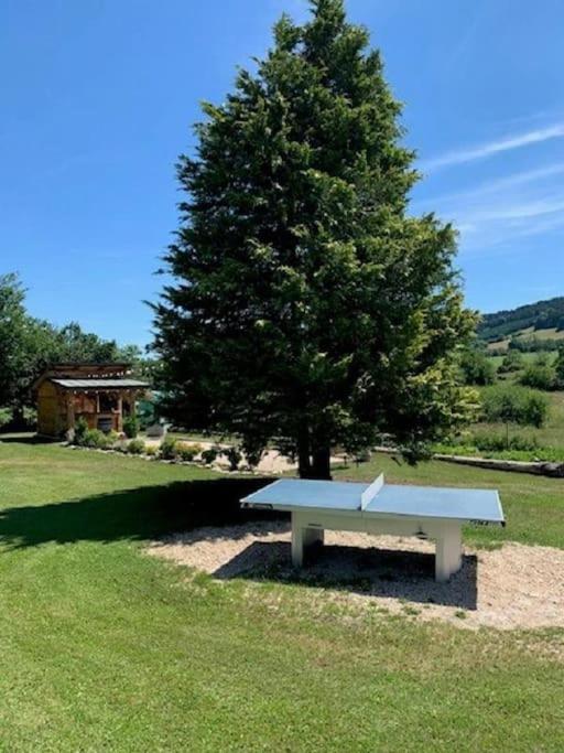 Gite Chalet, Au Doubs Logis Pierrefontaine-les-Varans Exteriör bild